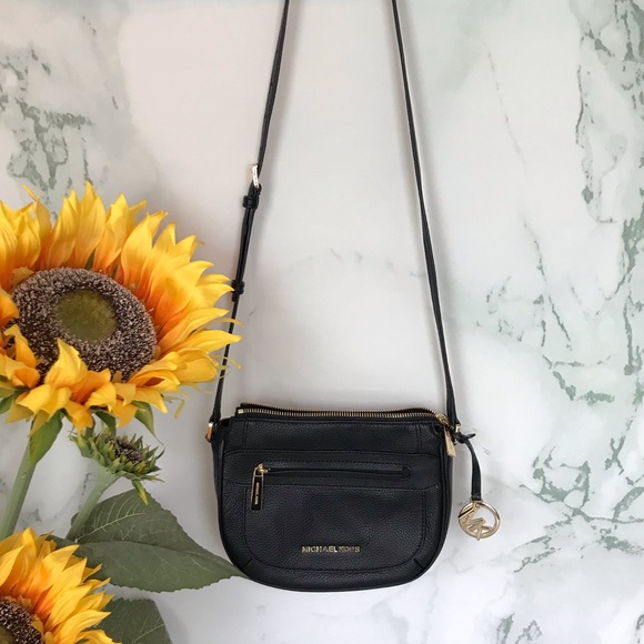 MICHAEL Michael Kors Handbags - MICHAEL KORS Julia Leather Messenger NWT